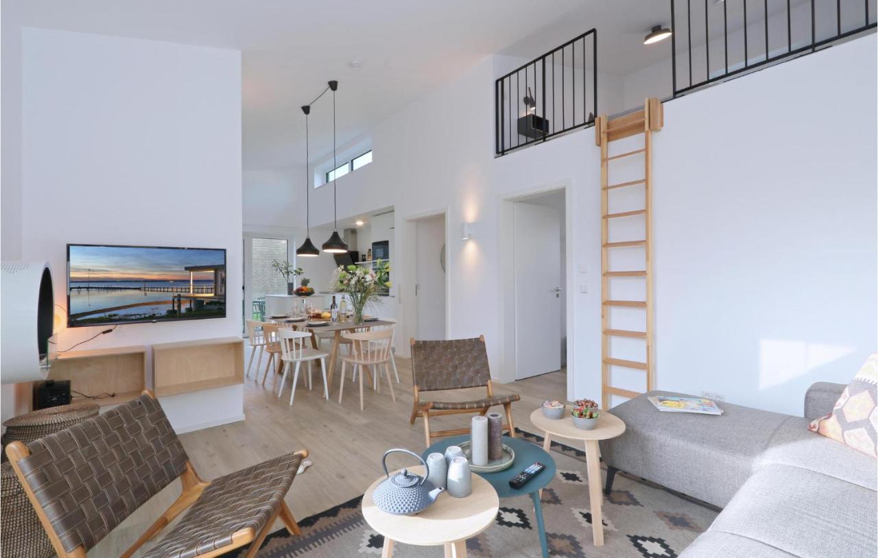 Lovely Home In Lembruch-Duemmer See With Sauna Bagian luar foto