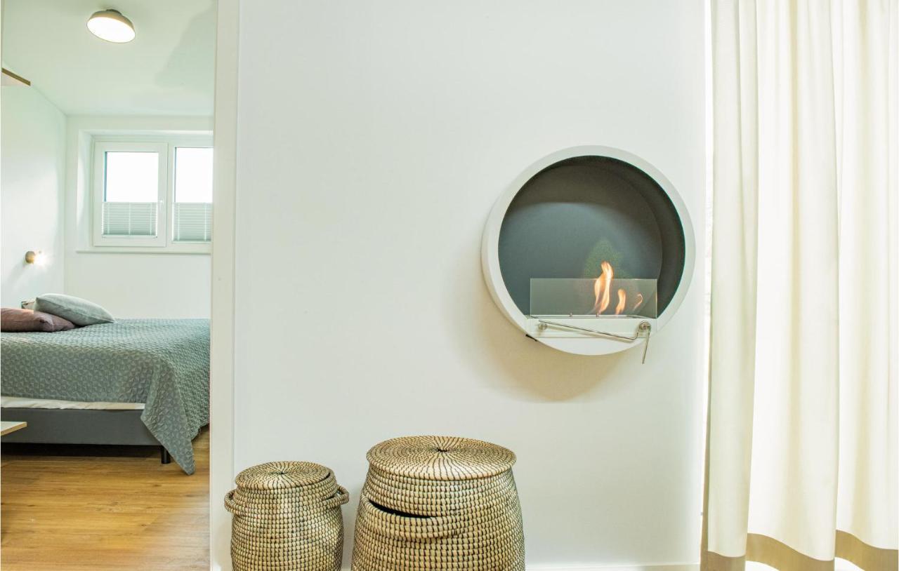 Lovely Home In Lembruch-Duemmer See With Sauna Bagian luar foto